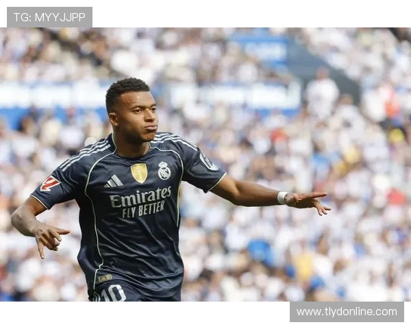 足球巨星竞相破门，赛季得分榜呈现精彩竞争态势