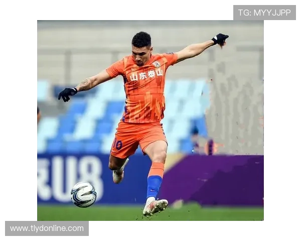 山东泰山外援莫伊塞斯近期表现稳健 山东泰山外援莫伊塞斯近期表现稳健