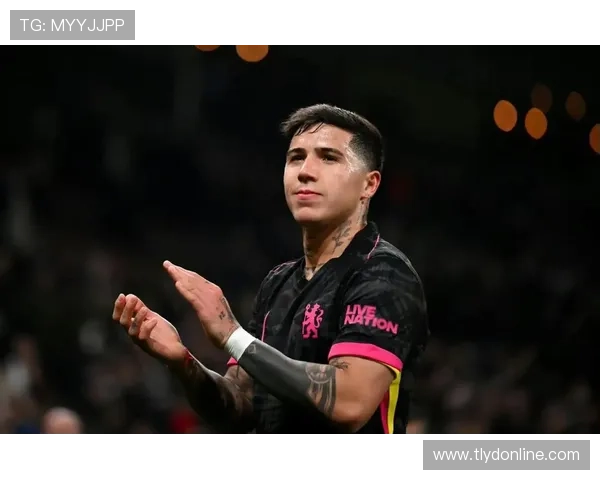 恩佐·费尔南德斯：从河床到切尔西的生涯轨迹解析